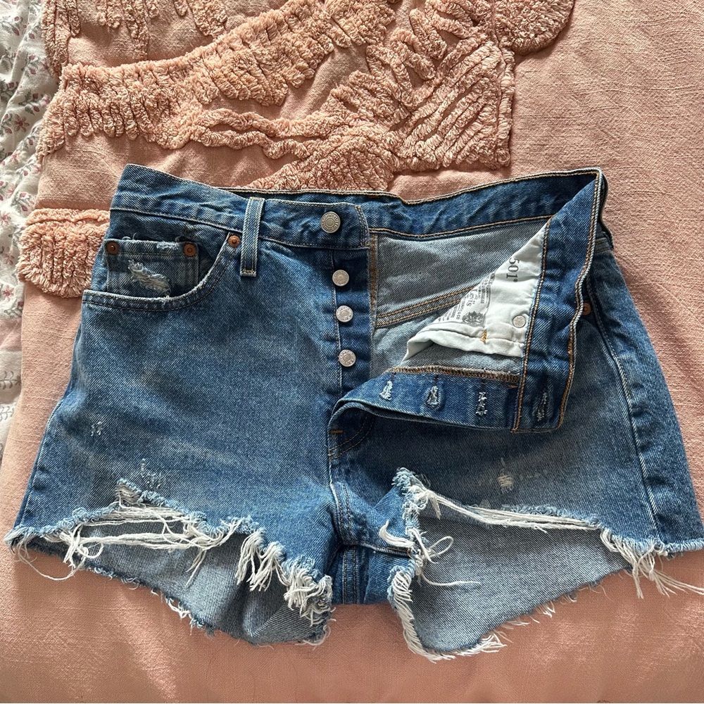 Levi 501 Jean Shorts